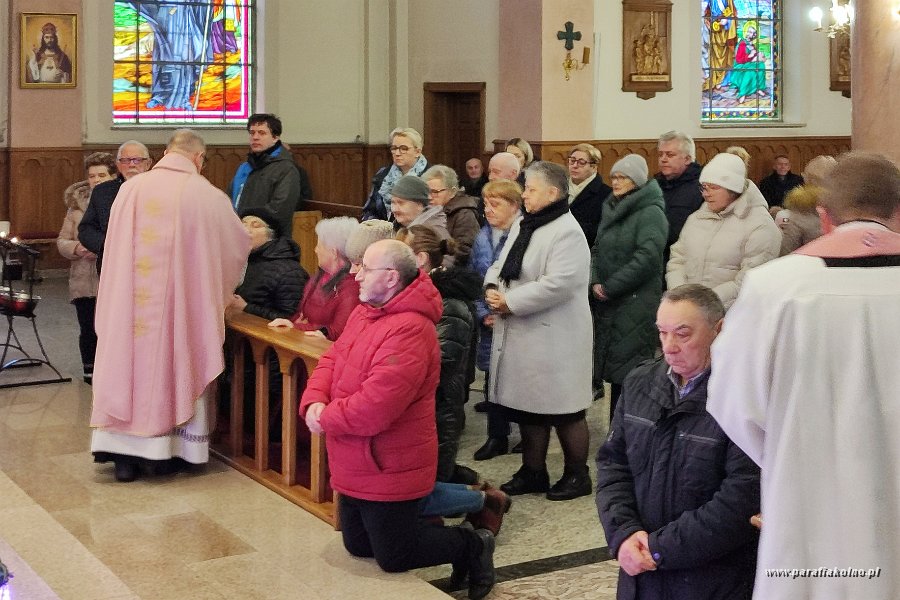 25 Niedziela - msza poranna.jpg